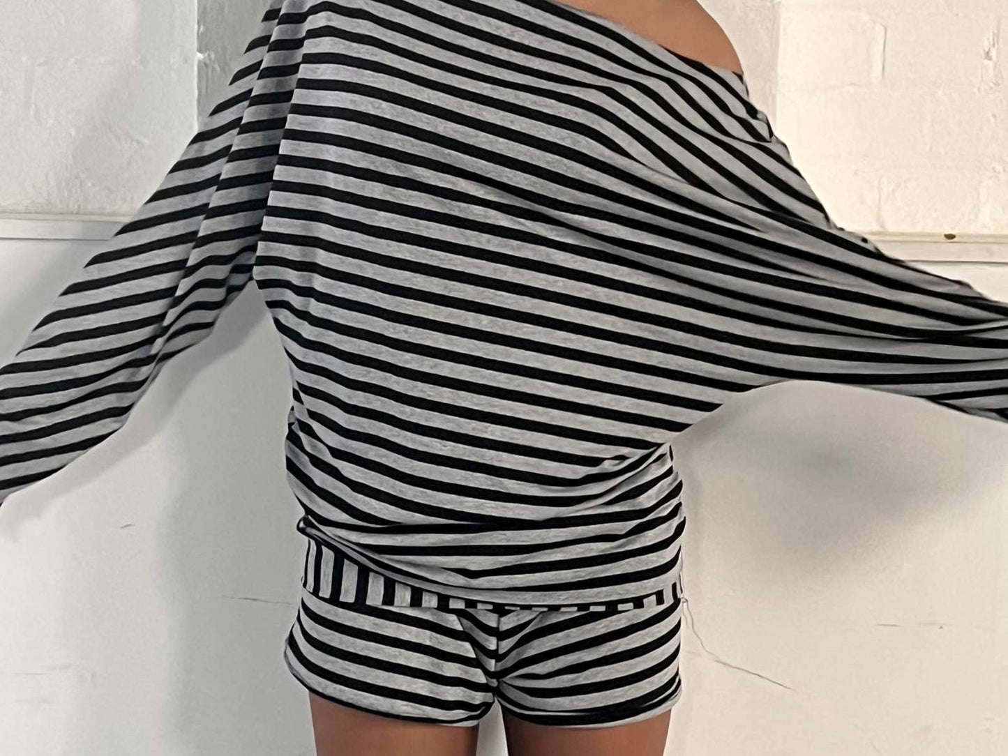 the noa foldover shorts