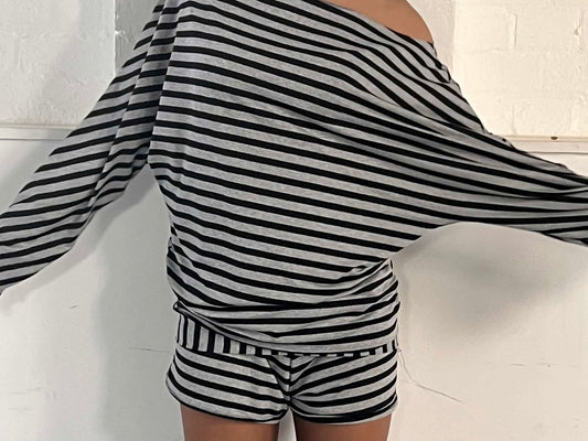 the noa batwing top